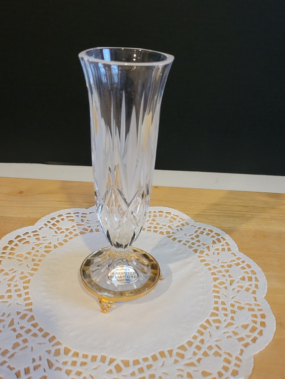 Vintage Killarney Crystal Bud Vase With 22k Gold Footed Base Elegant Design